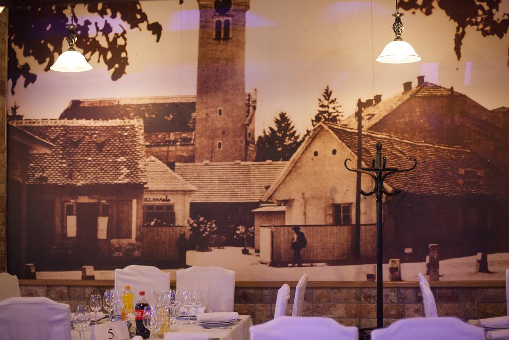 Villa Mali Raj Zagreb Bagian luar foto